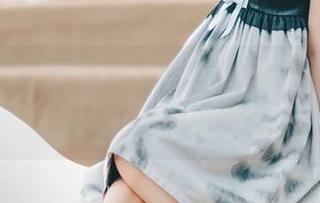 祖木子兔玩绿草坪写真美图，网盘资源让你尽情享受艺术.txt