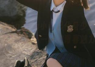 秀人网 - Angela小热巴化身少女梦想，高清图库展现她不一样的青春魅力！.txt