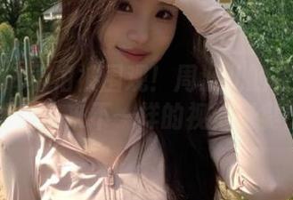 秀人网 - 不怕被围观！周波儿的校园写真资源给你带来不一样的视觉盛宴！.txt