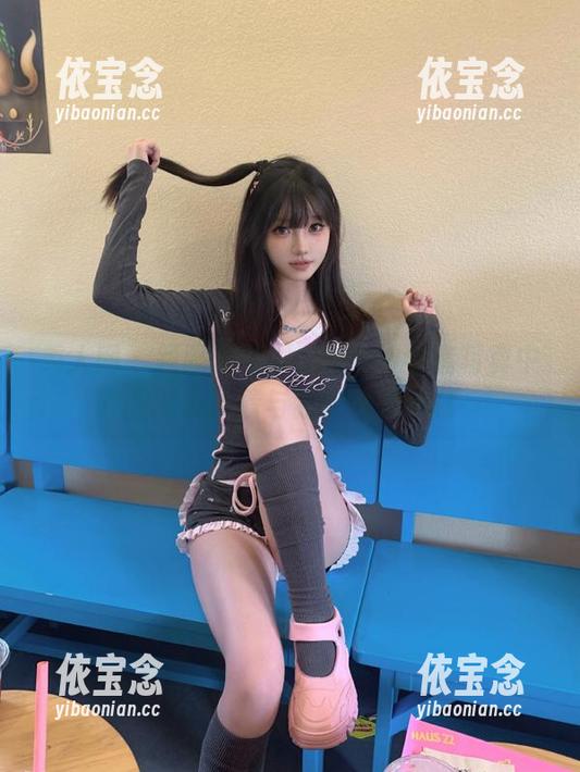 秀人网 - 领略周琰琳LIN女神全套写真中的迷人风情与独特气质.txt