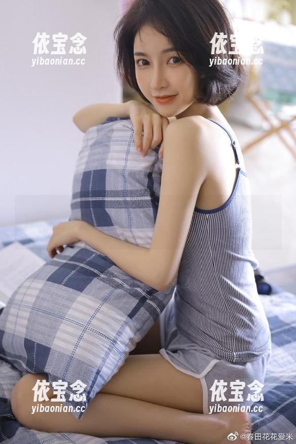 秀人网 - 安然Maleah眼镜图集：无圣光下的优雅与气质尽显.txt