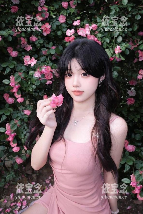 秀人网 - 快来围观！安然anran奶牛写真合集更新，你的期待全部在这里实现！.txt