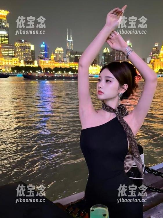 秀人网 - 安然maleah的美图分享：无圣光下的网袜魅惑，尽显优雅姿态.txt