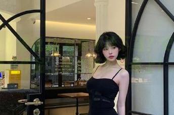 秀人网 - 谁说JK写真不能下载？安琪Yee的精彩作品，网盘链接已奉上！.txt