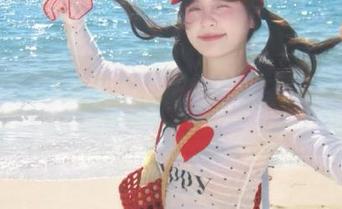 秀人网 - 精选徐莉芝Botty全套粉色写真图包，绽放个性与俏皮的完美结合.txt