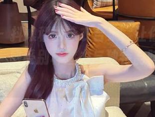 秀人网 - 抖娘利世泳衣合集，让你的心再次跳动，感受别样魅力与独特韵味的观看体验.txt