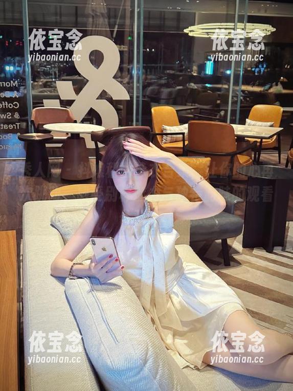 秀人网 - 抖娘利世泳衣合集，让你的心再次跳动，感受别样魅力与独特韵味的观看体验.txt