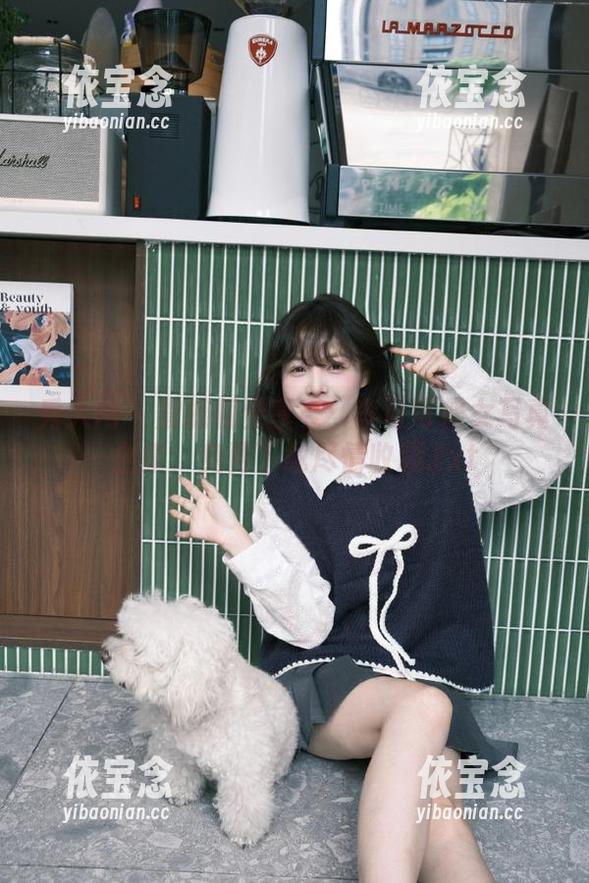 秀人网 - 震撼视觉享受：李可可修女写真全集，免费下载尽情收藏.txt