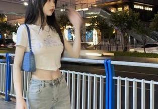 秀人网 - 走进果儿Victoria学姐的艺术世界，感受她写真作品中的精致图片.txt
