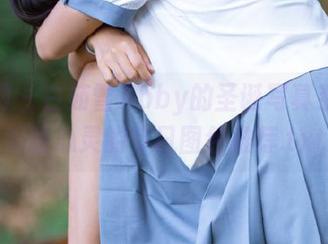 秀人网 - 白茹雪Abby的圣诞写真系列：温暖心灵的节日图包推荐.txt