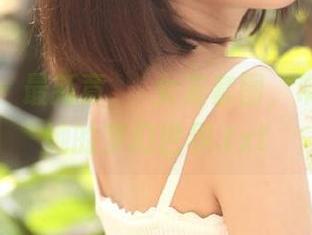 秀人网 - 最新章芃芃女友套图，带你走进她的梦幻世界.txt