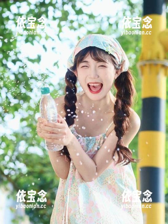 秀人网 - 释放优雅气质，糯米NM白裙高清套图带你徜徉在艺术之美中.txt