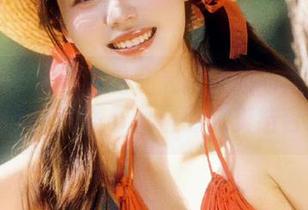 秀人网 - 与邹晶晶一起观看双马尾写真图包，体验甜美与风格的完美结合.txt