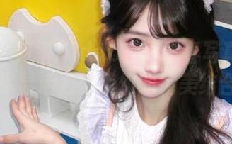 秀人网 - 阿乖Kiddo校园青春写真高清壁纸，尽显活力与梦幻的完美结合.txt