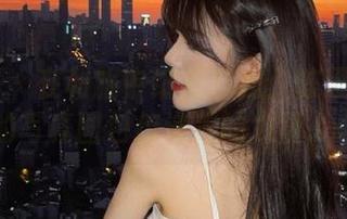秀人网 - 在和服中绽放自我：陈思琪Art的写真图包传递美的力量.txt