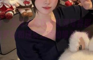 秀人网 - 龙泽美曦白裙系列写真图集：穿梭在梦幻和现实之间的唯美时刻.txt