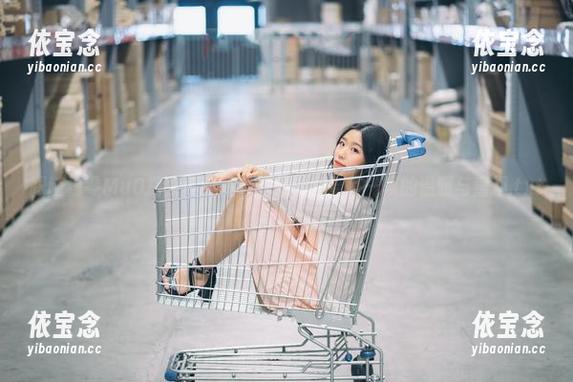 跟随穆零Mu0探索可爱写真图集，感受每一帧的温暖与童趣.txt