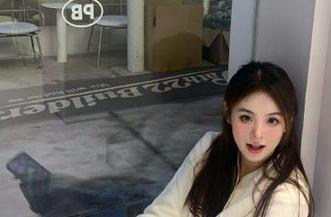 微密圈 - 童小芯透明写真，让高清美图为你的灵感注入无尽创意.txt