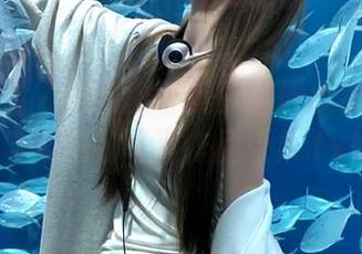 紧急企划 - 樱樱樱可美脚图册大赏：魅力与柔美的写真作品合集.txt