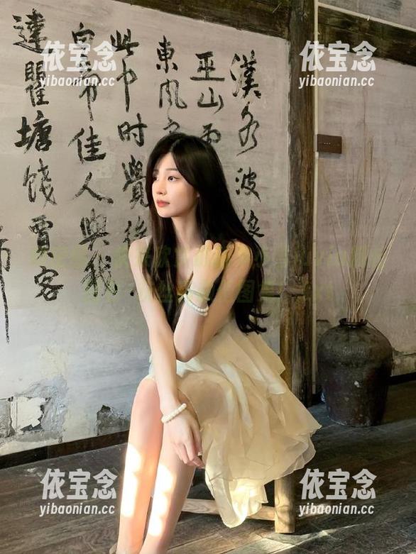 微密圈 - 快来欣赏最新羊小雪juvia舰长图包–灰丝高颜值图集！.txt