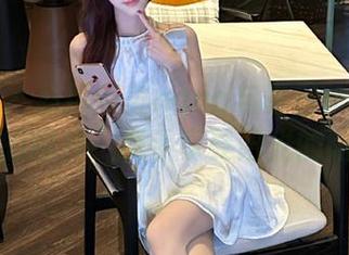 美媛馆 - 私拍奈美nana与夏日：一组充满活力的图片，携手享受阳光的陪伴.txt