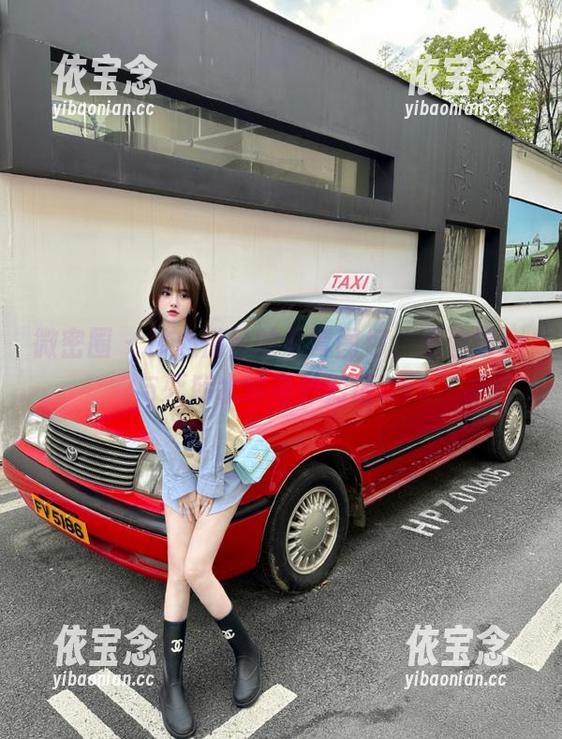 微密圈 - 赏心悦目的全套图包，葱油饼er与死库水的奇妙对话.txt