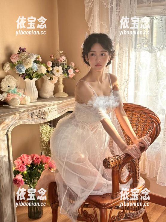 袜啵啵 - 白色写真大揭密，瑶瑶教你如何在雪地里保持优雅！.txt