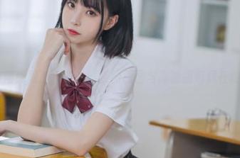 许岚LAN清纯写真大放送：美丽原图与高清图包尽在眼前！.txt