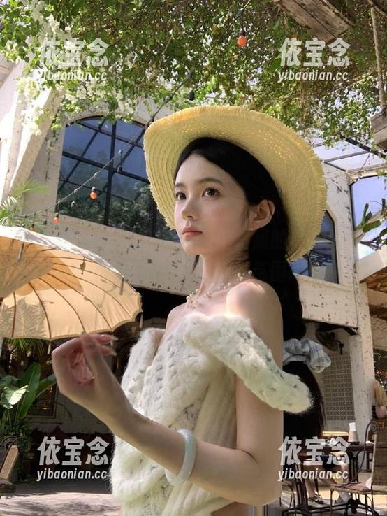 语画界 - 万圣节来临，杨紫嫣的私拍图包为你带来不一样的节日氛围.txt