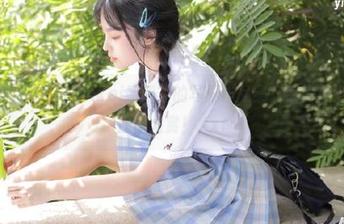 青豆客 - “沛沛Eankei姐姐”的写真作品集，带来视觉盛宴的原图大赏！.txt