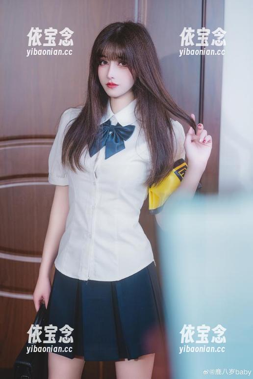 探索“鹿八岁baby特工的堕落.前篇”：令人沉醉的写真合集与精彩图片回顾.txt
